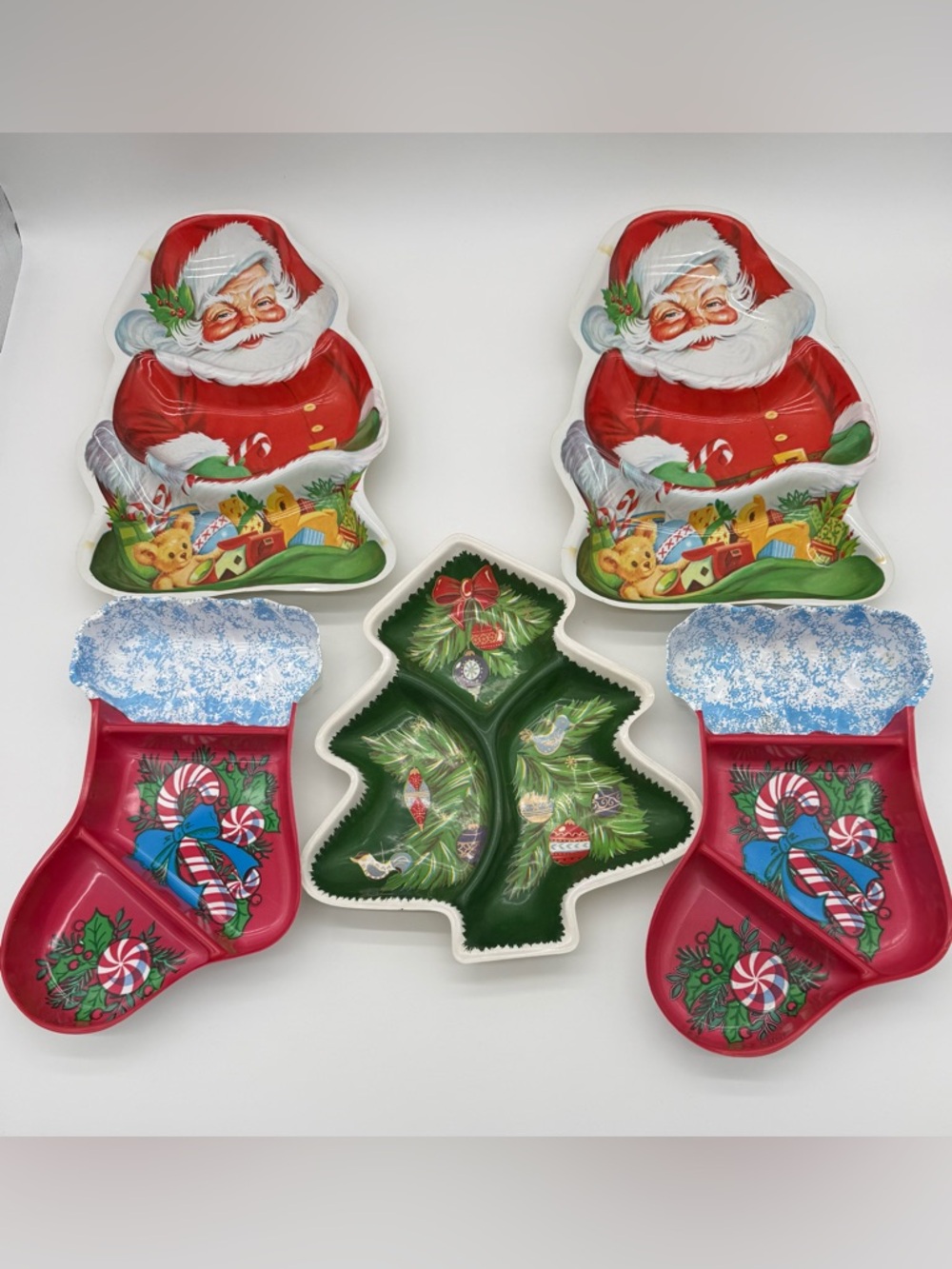 VTG Christmas Plastic Trays Lot of 5 Santa Tree Stocking Cookie Candy Serving